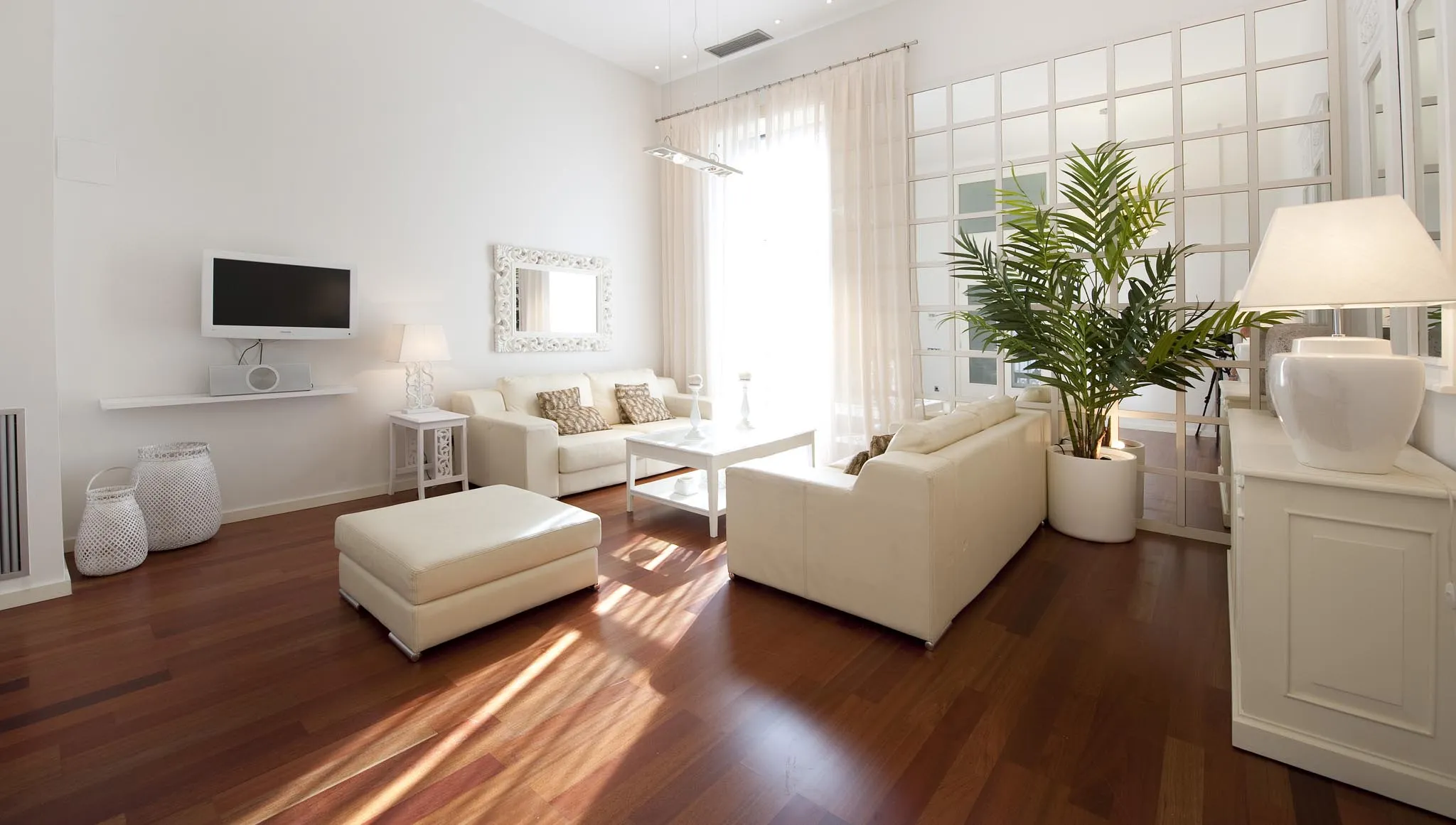 gallery img