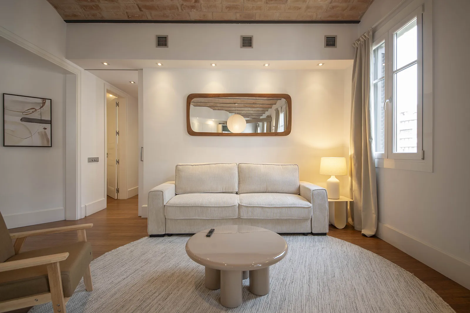 gallery img