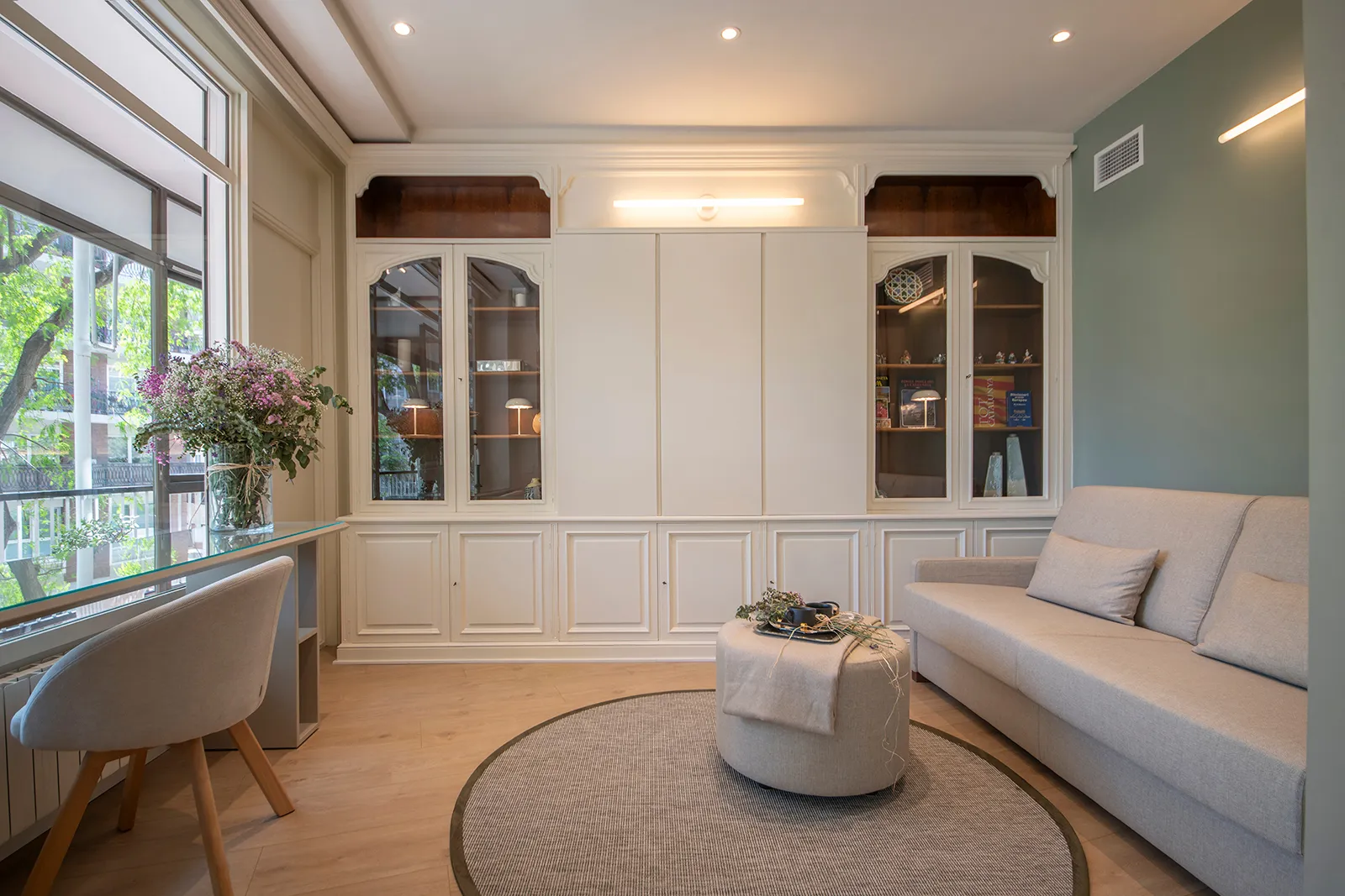 gallery img