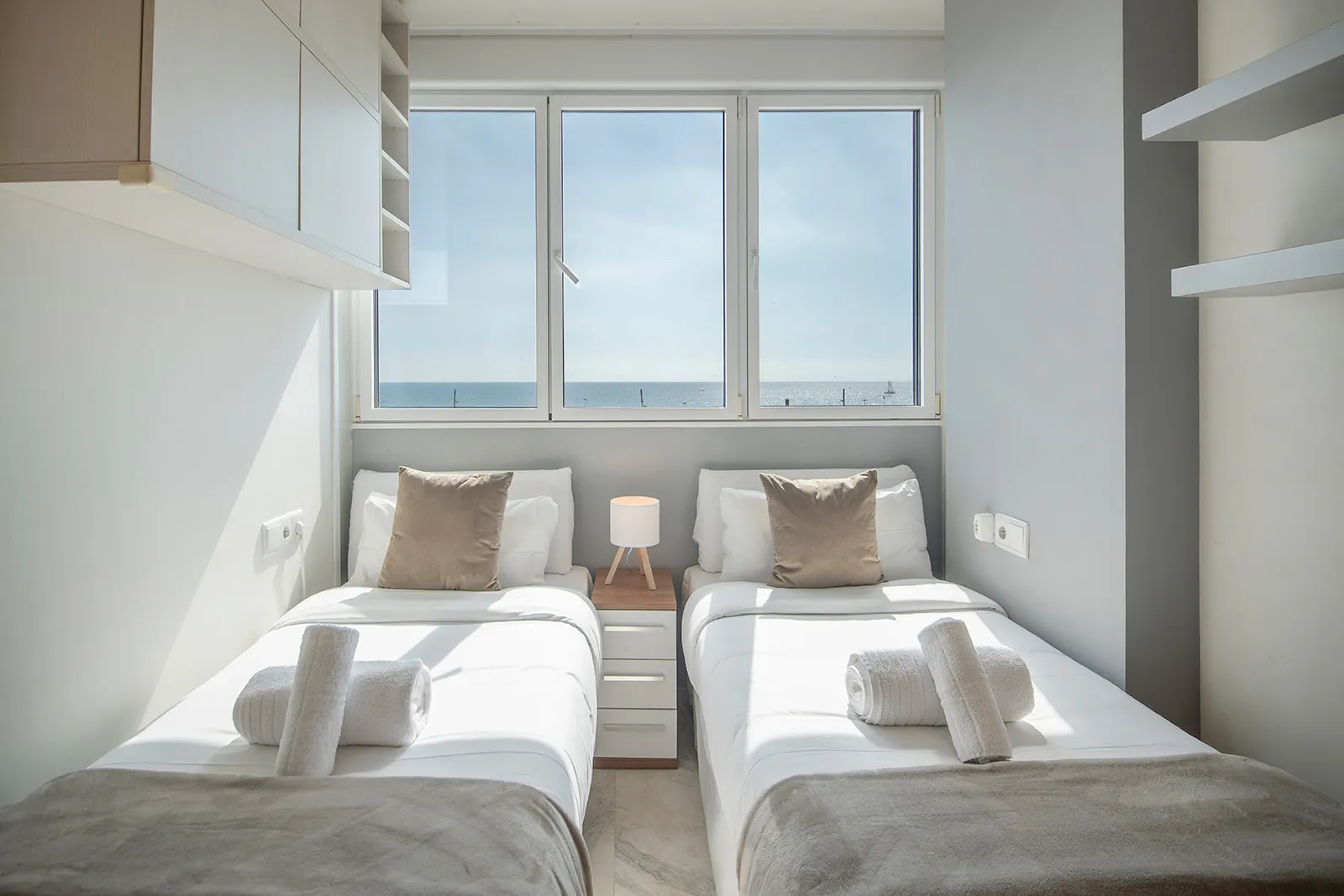 gallery img