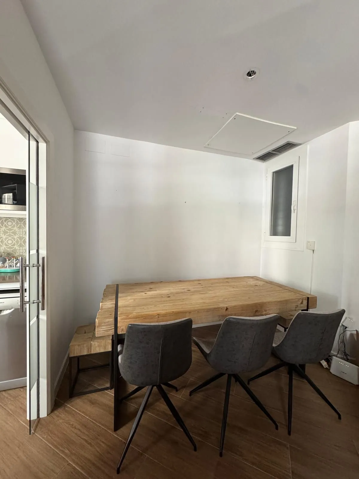 gallery img